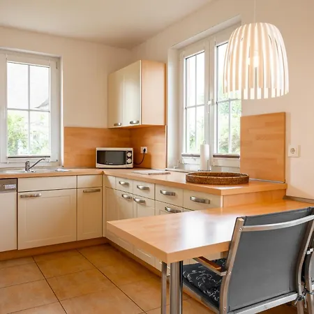 C 6 Reethaus Strandkorb Mit Aussenwhirlpool Und Sauna Prázdninový dům *